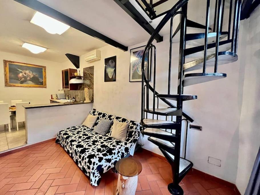 Old Town Florence- Love Apartment Bagian luar foto