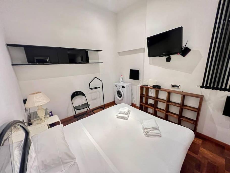 Old Town Florence- Love Apartment Bagian luar foto