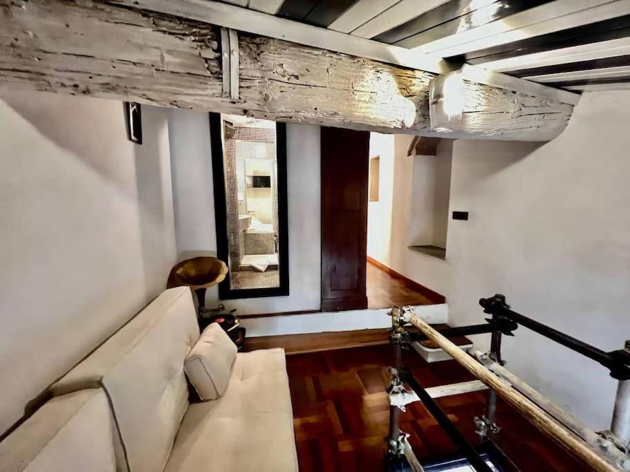 Old Town Florence- Love Apartment Bagian luar foto