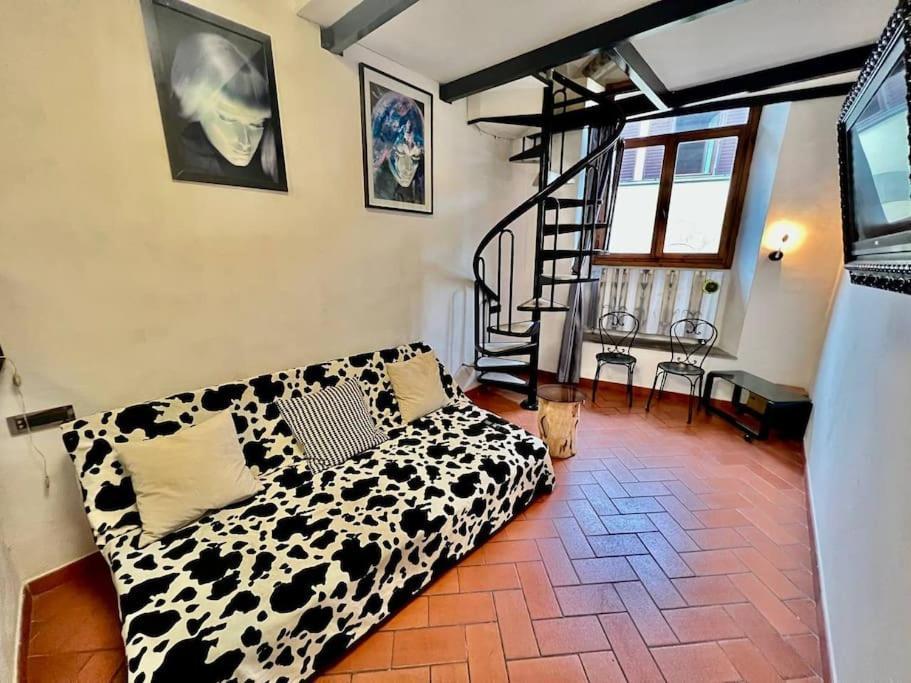 Old Town Florence- Love Apartment Bagian luar foto